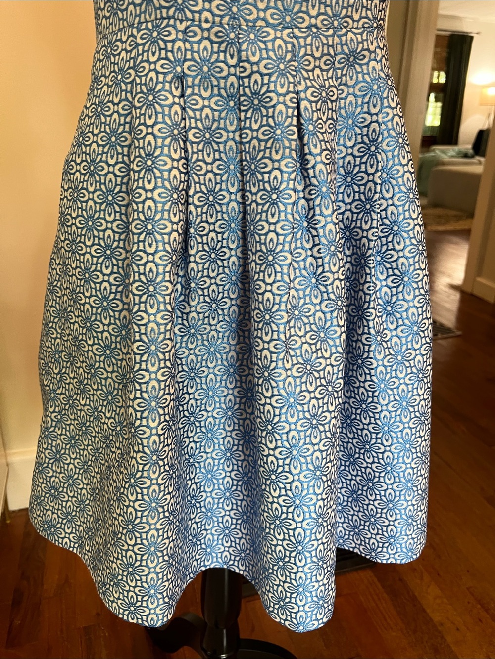 Banana Republic Blue White Fit & Flare Jacquard Dress Size 4 Sleeveless - Picture 8 of 14